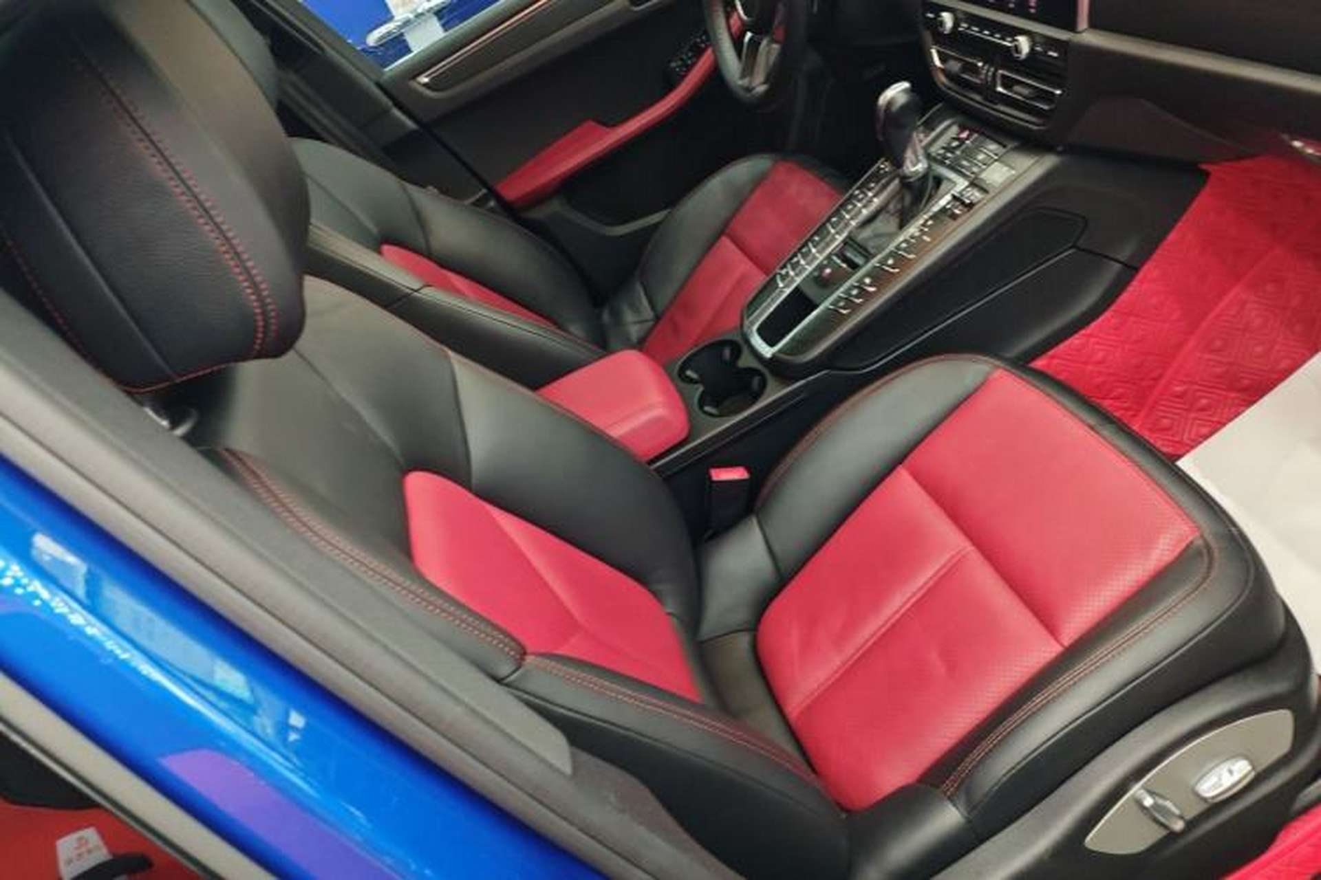 Used Porsche Macan 2018 Macan 2.0T Right Front Seat