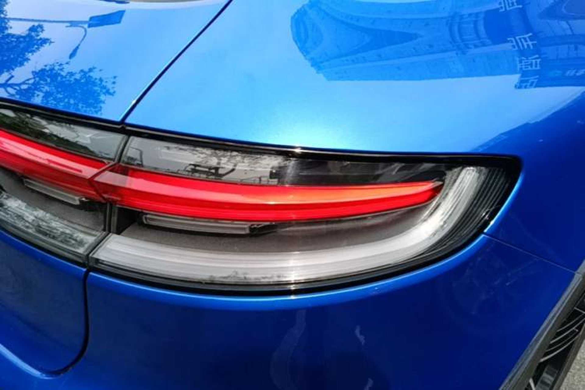 Used Porsche Macan 2018 Macan 2.0T Right Rear Taillight