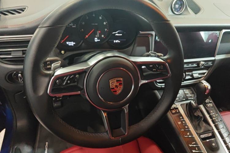 Used Porsche Macan 2018 Macan 2.0T Steering Wheel