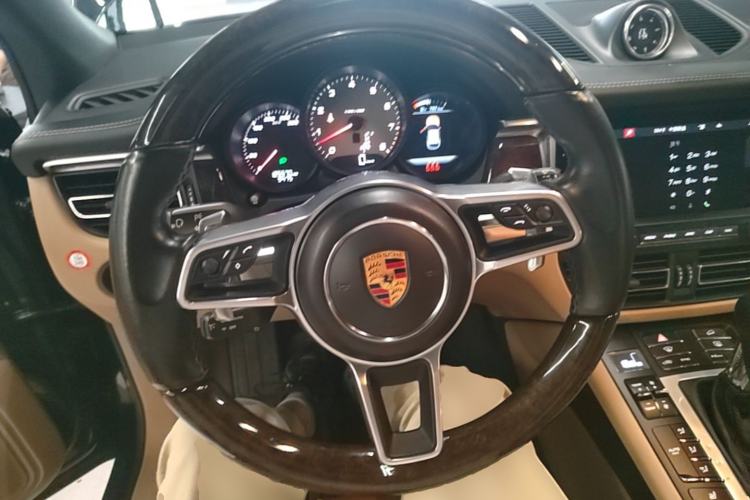 Used Porsche Macan 2018 Macan S 3.0T Steering Wheel