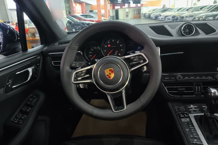 Used Porsche Macan 2018 Macan 2.0T Steering Wheel