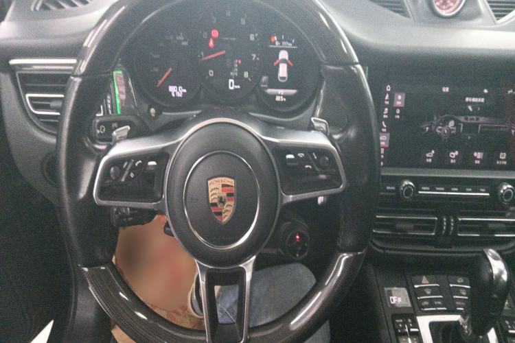 Used Porsche Macan 2018 Macan 2.0T Steering Wheel