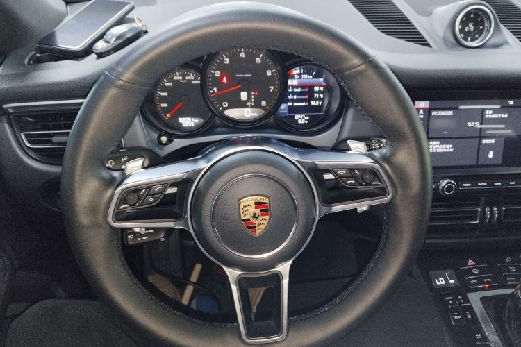 Used Porsche Macan 2018 Macan 2.0T Steering Wheel