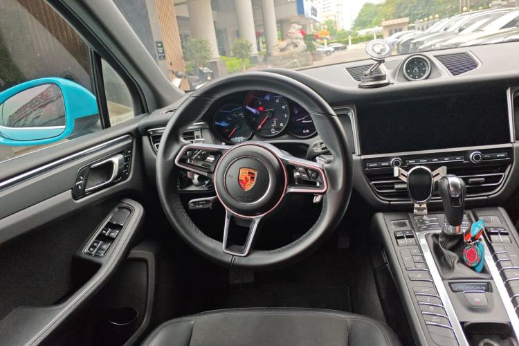 Used Porsche Macan 2018 Macan 2.0T Steering Wheel
