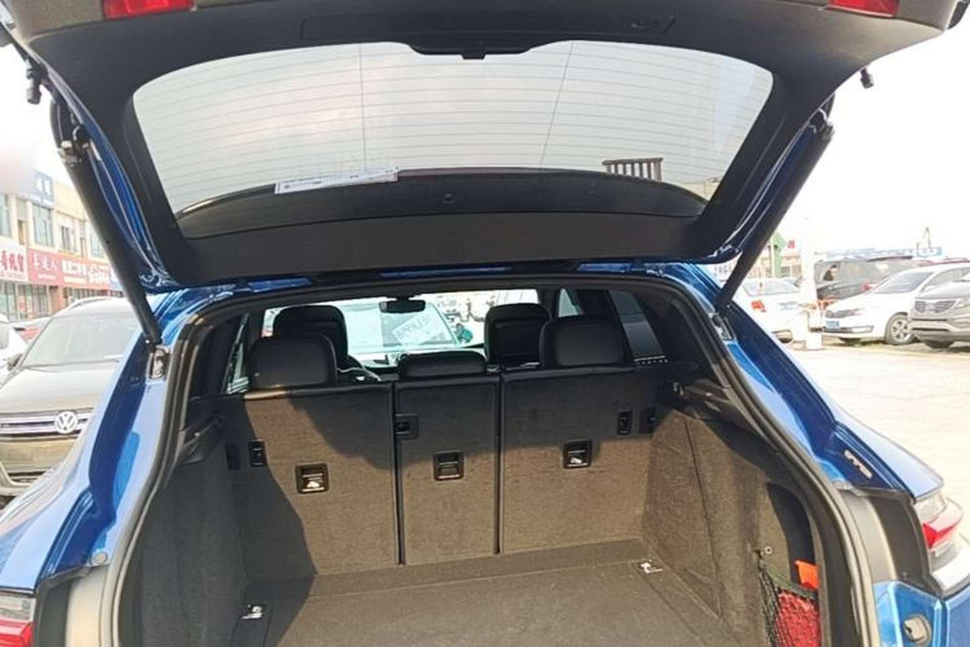 Used Porsche Macan 2018 Macan 2.0T Trunk