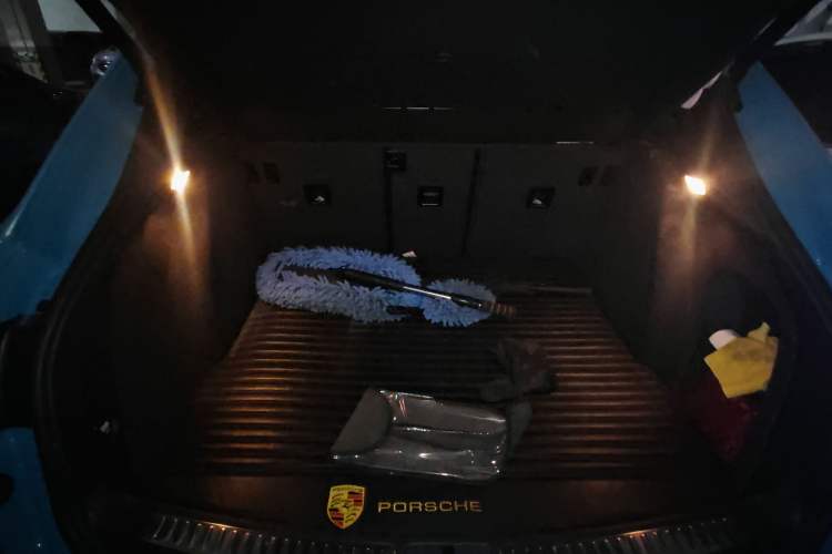 Used Porsche Macan 2018 Macan 2.0T Trunk