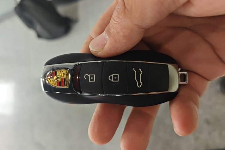 Used Porsche Macan 2018 Macan 2.0T Vehicle Key