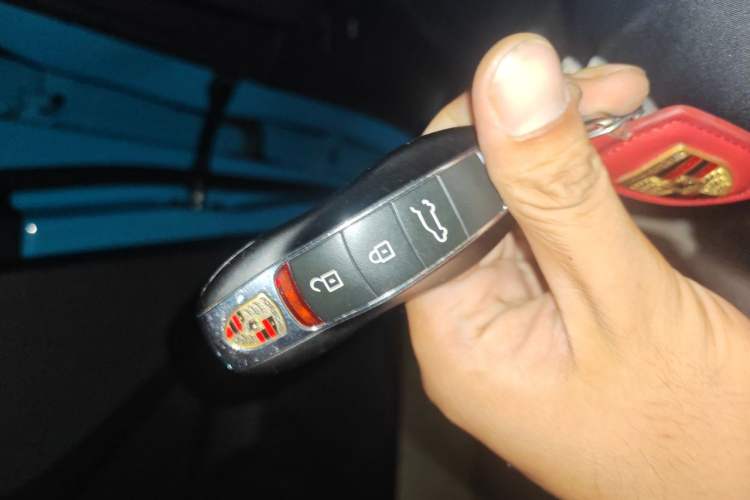 Used Porsche Macan 2018 Macan 2.0T Vehicle Key