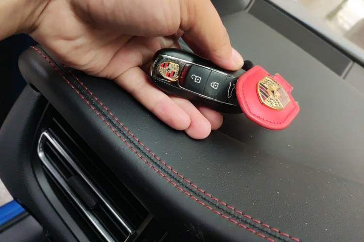 Used Porsche Macan 2018 Macan 2.0T Vehicle Key