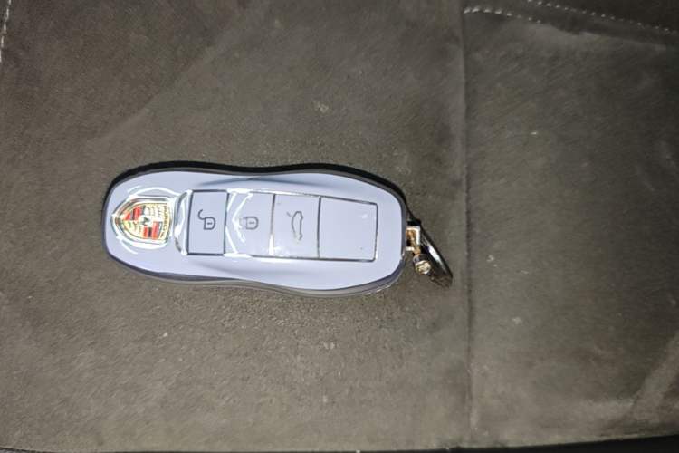 Used Porsche Macan 2018 Macan 2.0T Vehicle Key