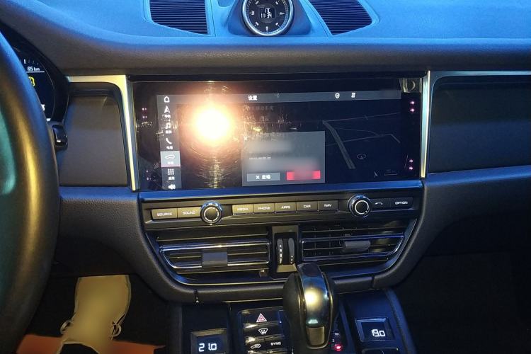 Used Porsche Macan 2018 Macan 2.0T Audio And AC Panel