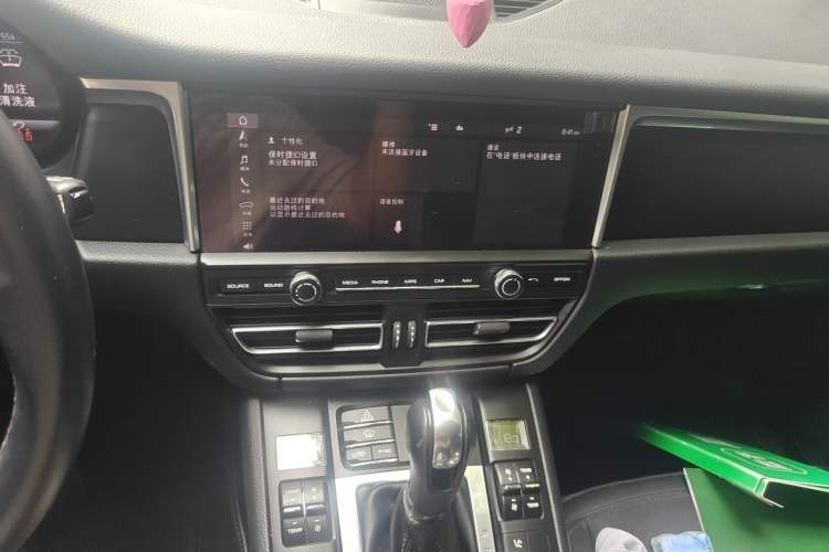 Used Porsche Macan 2018 Macan 2.0T Audio And AC Panel