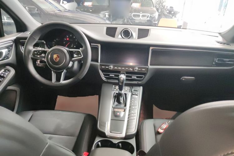 Used Porsche Macan 2018 Macan 2.0T Center Console