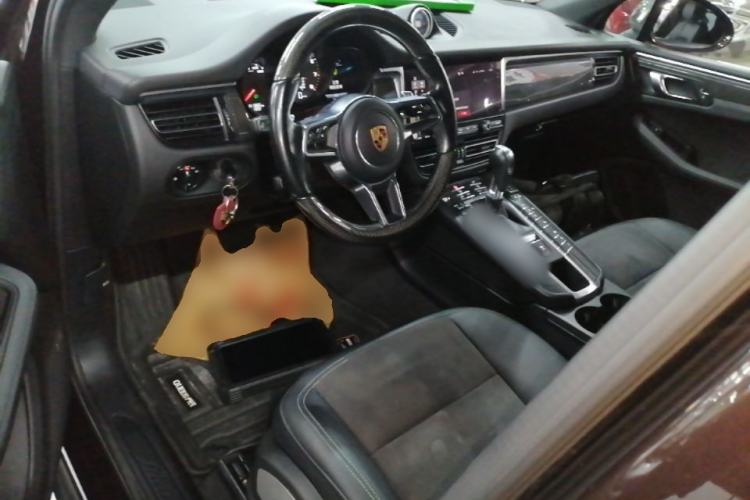 Used Porsche Macan 2018 Macan 2.0T Center Console