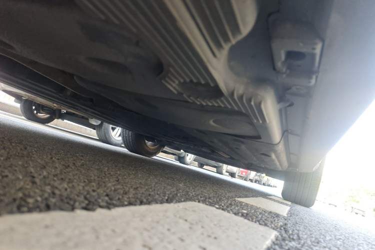 Used Porsche Macan 2018 Macan 2.0T Chassis Rear Right