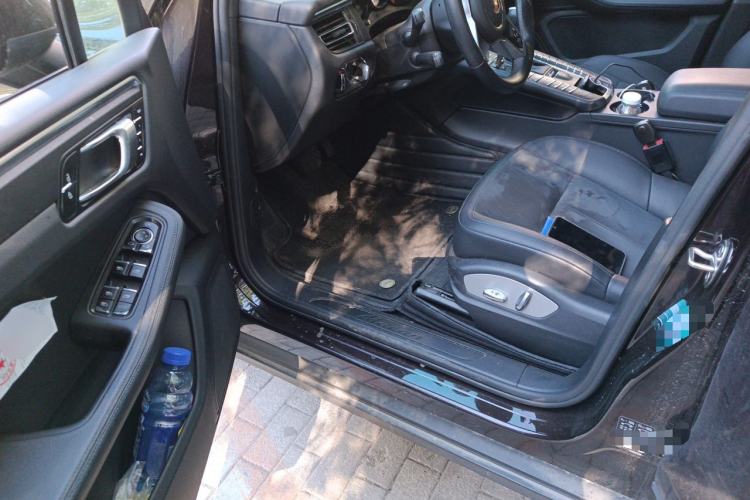 Used Porsche Macan 2018 Macan 2.0T Driver Seat
