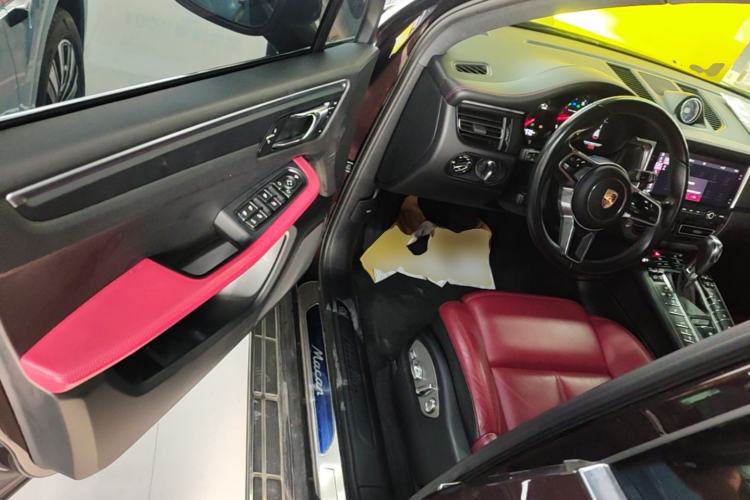 Used Porsche Macan 2018 Macan 2.0T Driver Seat