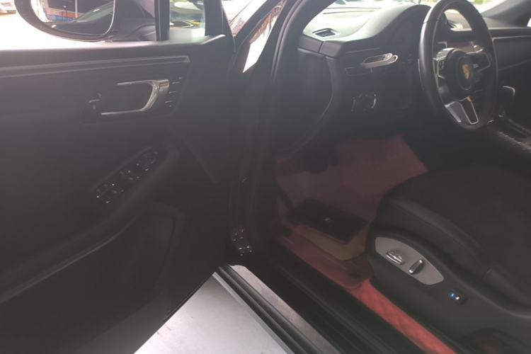 Used Porsche Macan 2018 Macan 2.0T Driver Seat