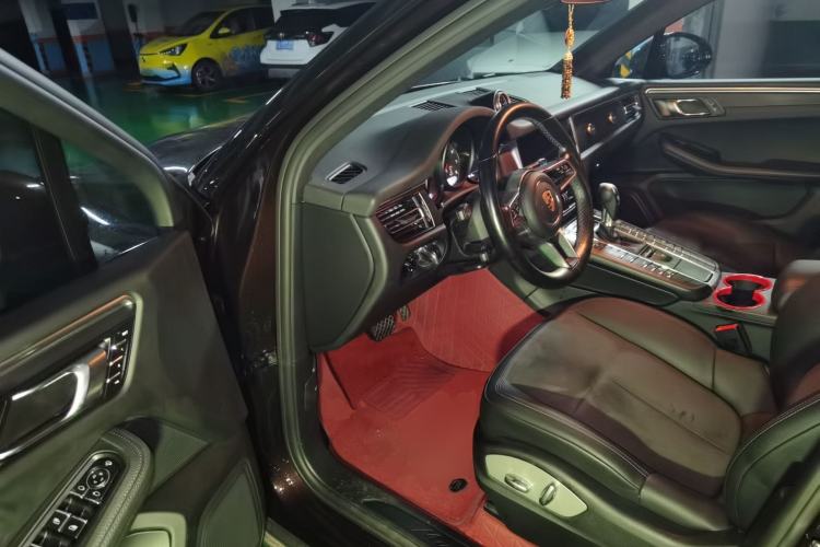 Used Porsche Macan 2018 Macan 2.0T Driver Seat