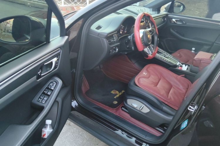 Used Porsche Macan 2018 Macan 2.0T Driver Seat