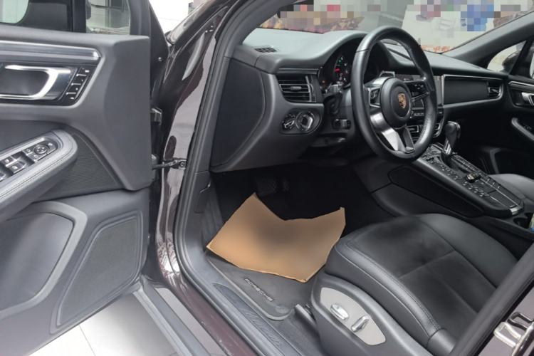 Used Porsche Macan 2018 Macan 2.0T Driver Seat