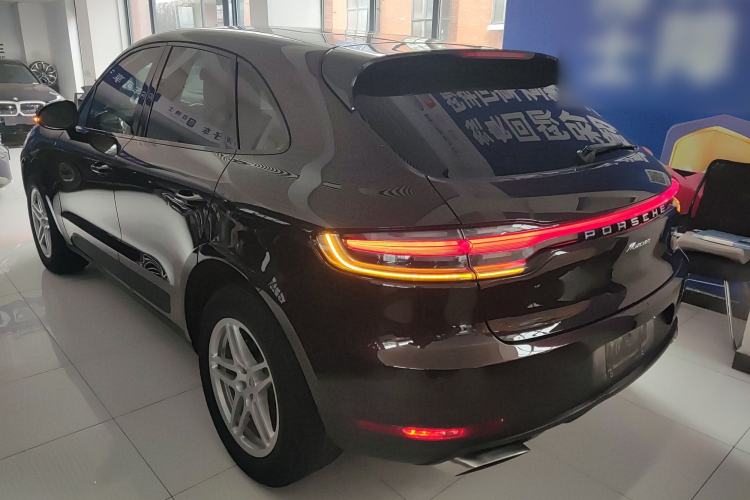 Used Porsche Macan 2018 Macan 2.0T Exterior 2