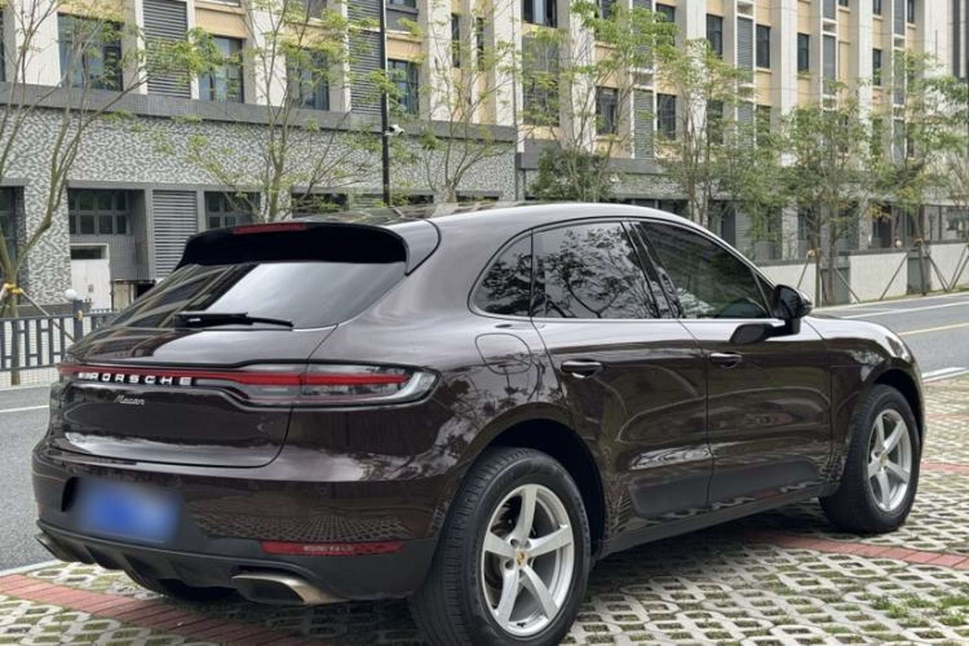 Used Porsche Macan 2018 Macan 2.0T Exterior 3