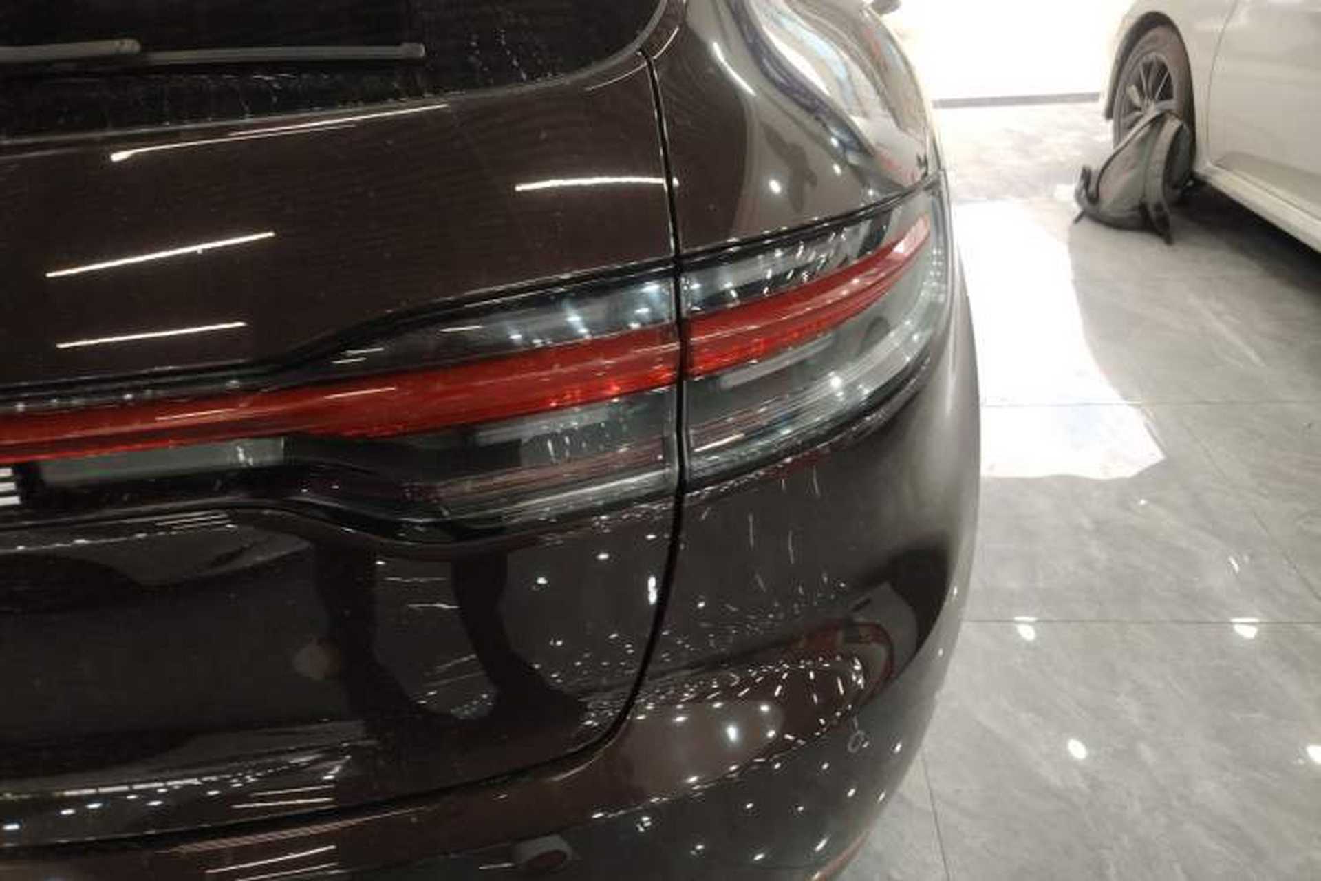Used Porsche Macan 2018 Macan 2.0T Exterior 3