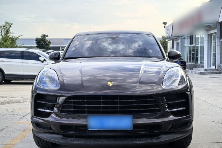 Used Porsche Macan 2018 Macan 2.0T Exterior 3