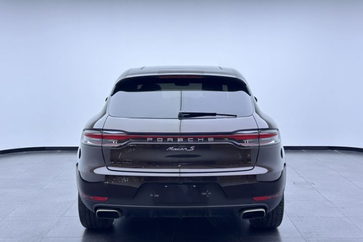 Used Porsche Macan 2018 Macan 2.0T Exterior 4
