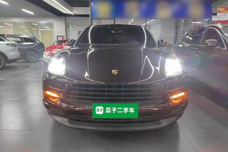 Used Porsche Macan 2018 Macan 2.0T Front