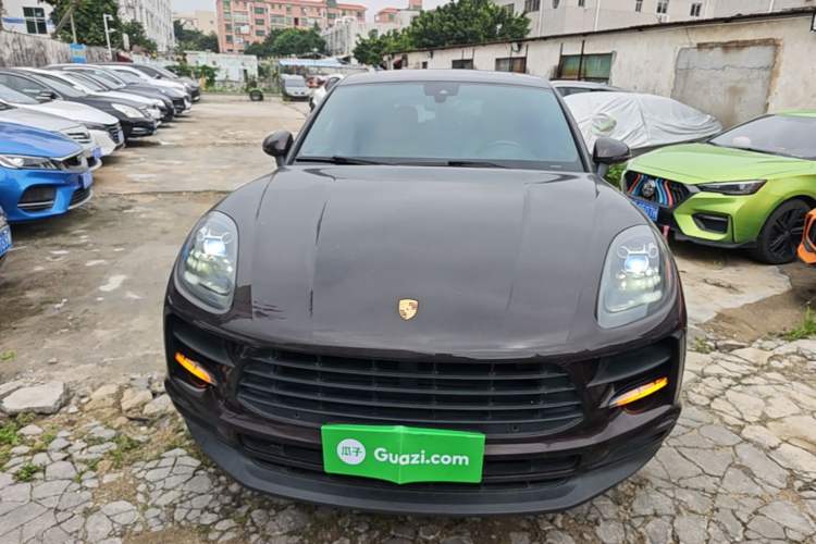Used Porsche Macan 2018 Macan 2.0T Front