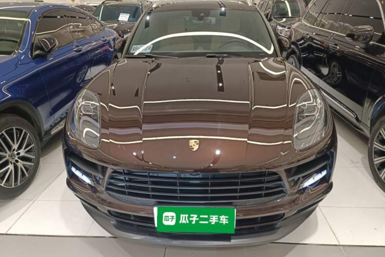 Used Porsche Macan 2018 Macan 2.0T Front