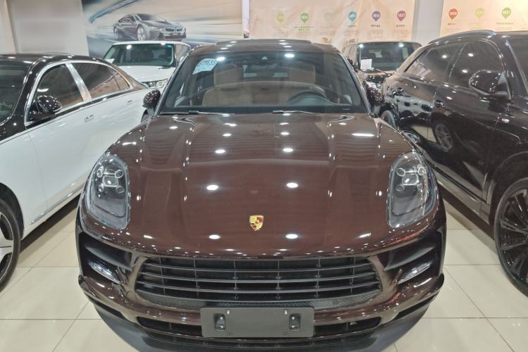 Used Porsche Macan 2018 Macan 2.0T Front