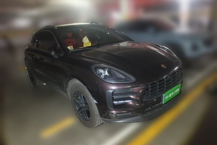 Used Porsche Macan 2018 Macan 2.0T Front Right 45 Deg