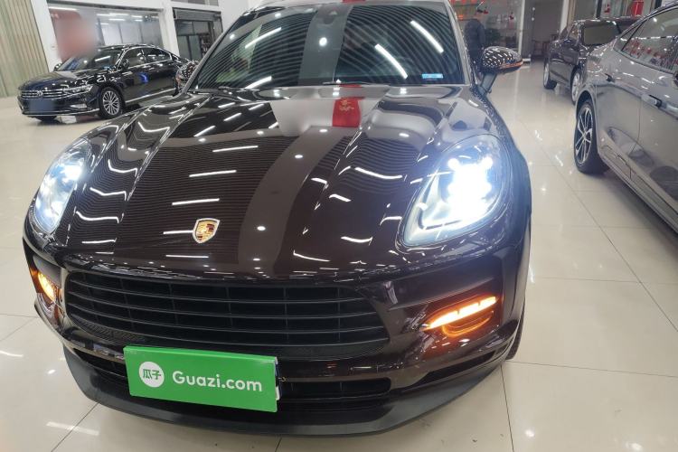 Used Porsche Macan 2018 Macan 2.0T Front