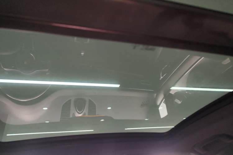 Used Porsche Macan 2018 Macan 2.0T Headliner