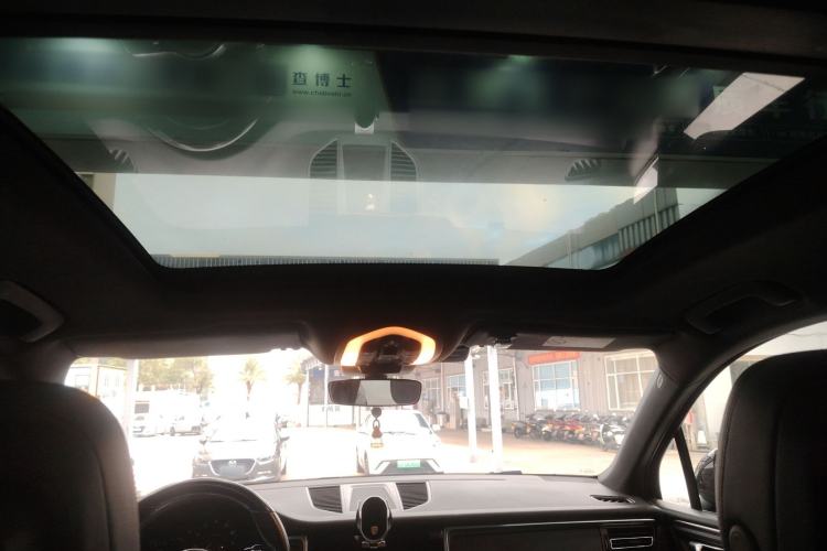 Used Porsche Macan 2018 Macan 2.0T Headliner