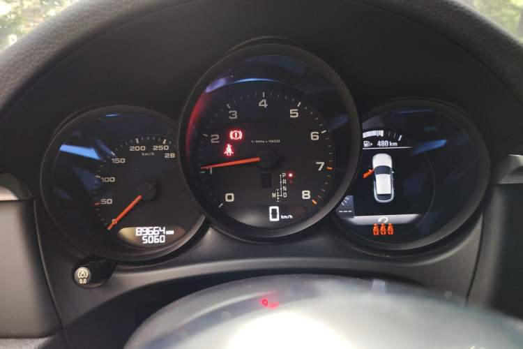 Used Porsche Macan 2018 Macan 2.0T Instrument Cluster