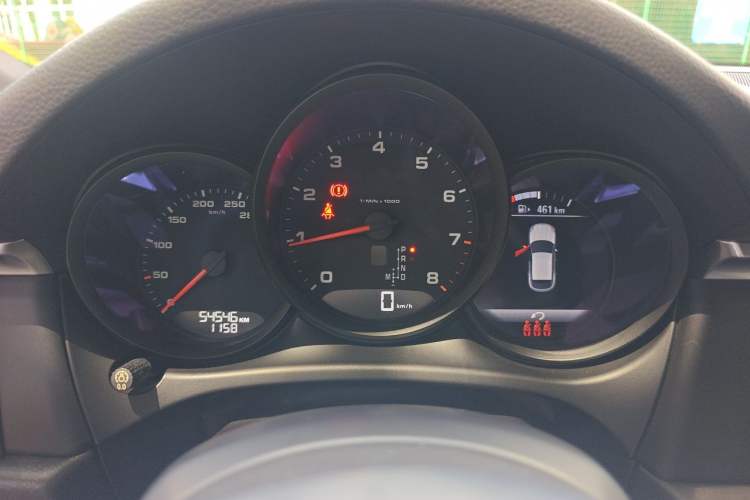 Used Porsche Macan 2018 Macan 2.0T Instrument Cluster