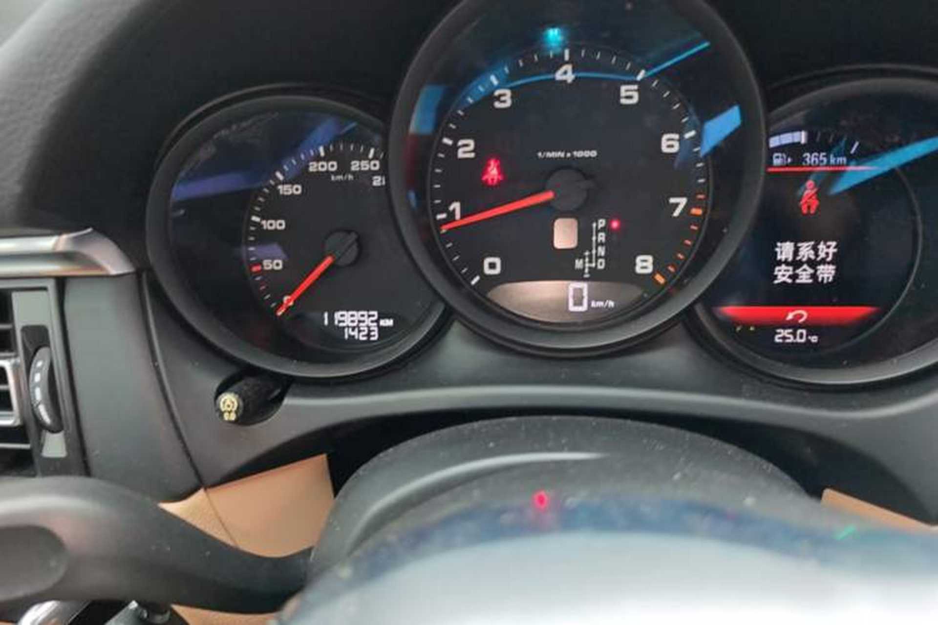 Used Porsche Macan 2018 Macan 2.0T Instrument Cluster