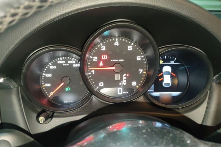 Used Porsche Macan 2018 Macan 2.0T Instrument Cluster