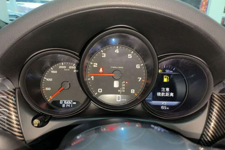 Used Porsche Macan 2018 Macan 2.0T Instrument Cluster