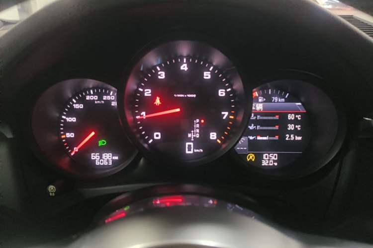 Used Porsche Macan 2018 Macan 2.0T Instrument Cluster