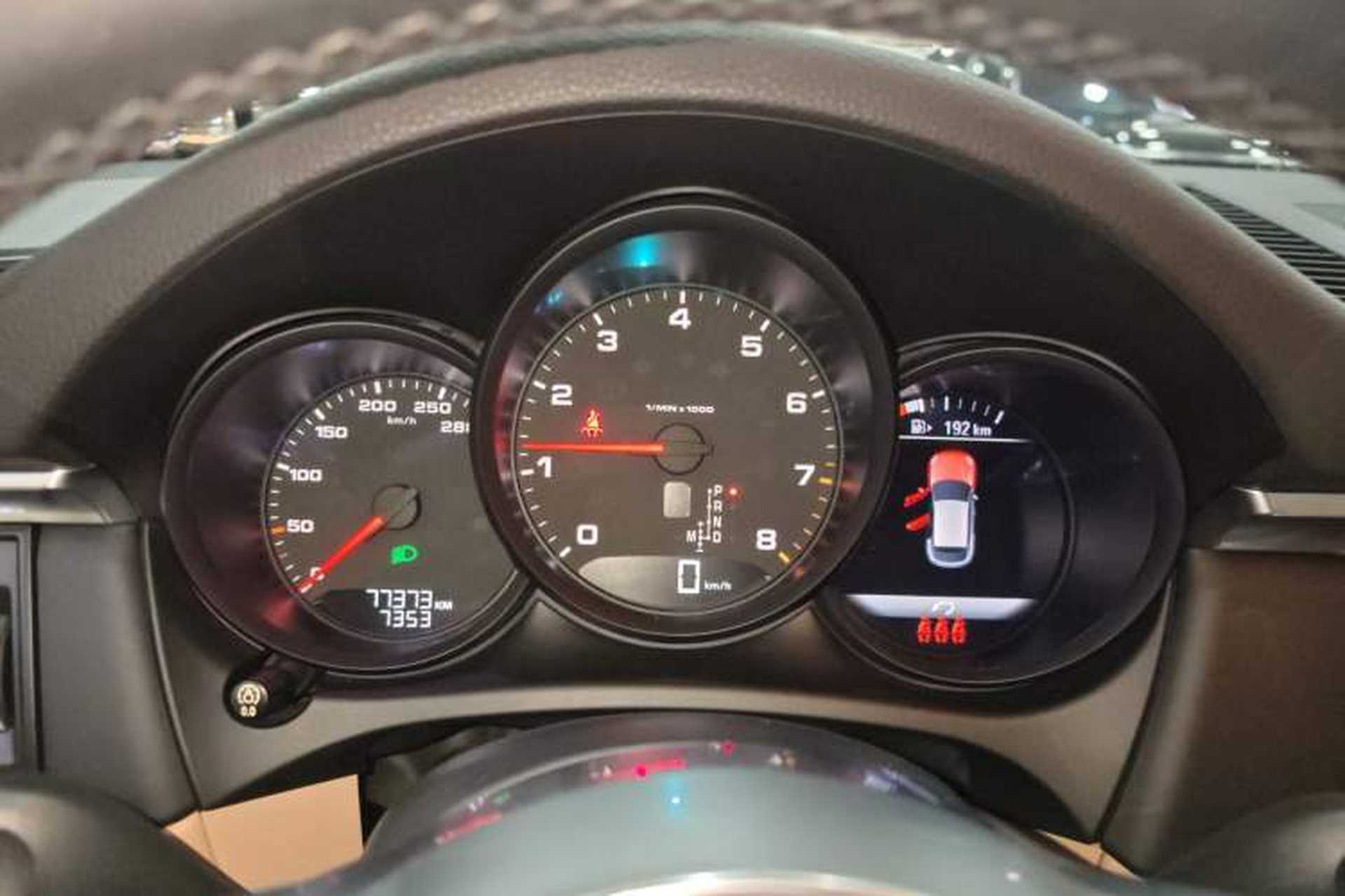 Used Porsche Macan 2018 Macan 2.0T Instrument Cluster
