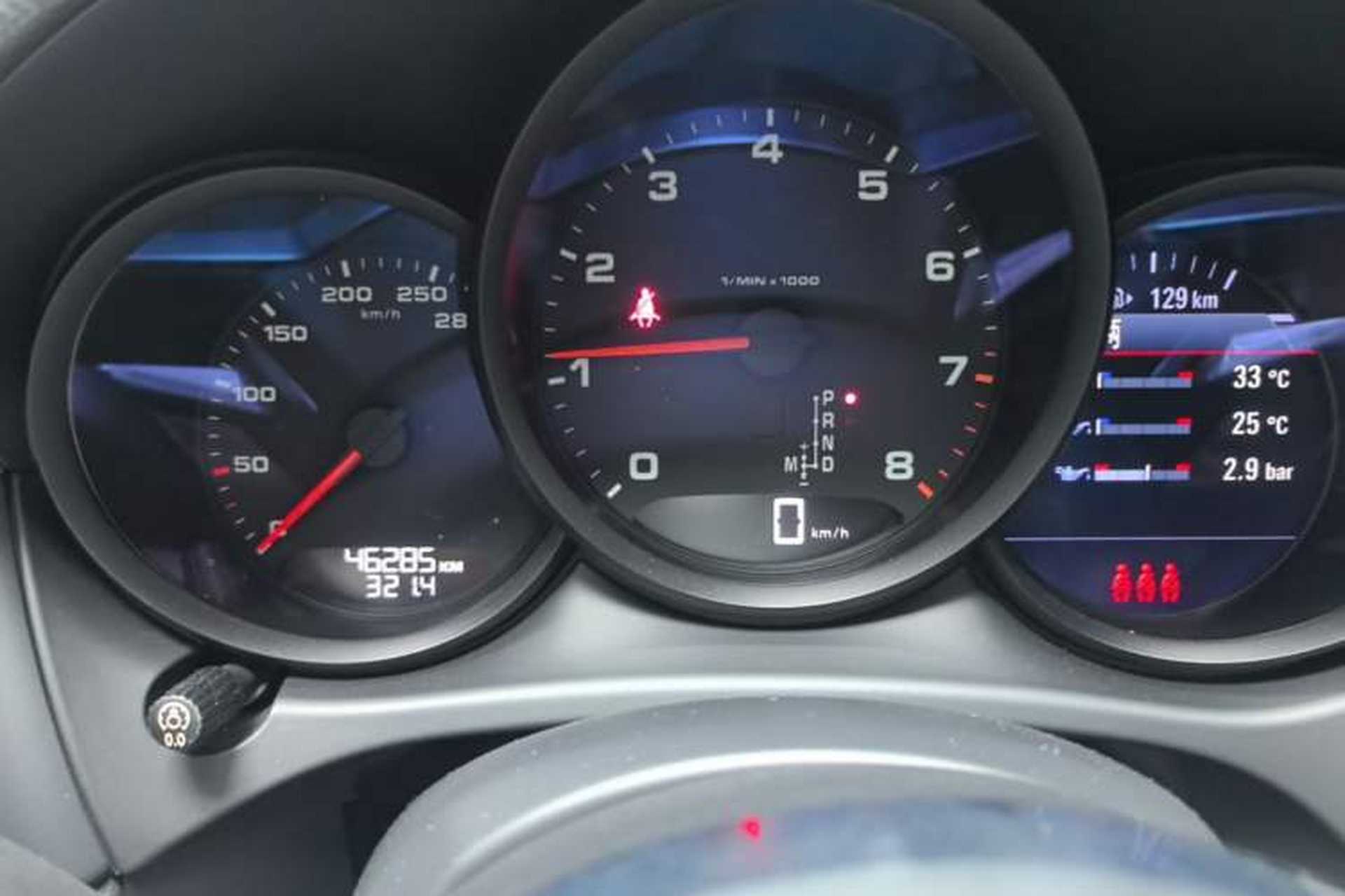 Used Porsche Macan 2018 Macan 2.0T Instrument Cluster