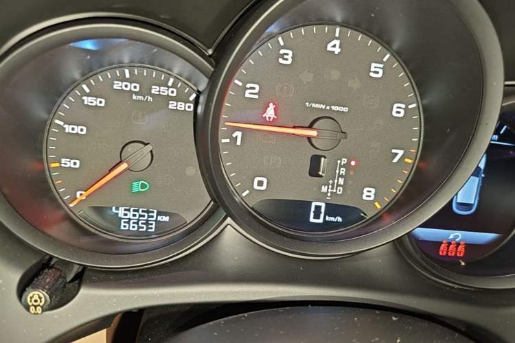 Used Porsche Macan 2018 Macan 2.0T Instrument Cluster