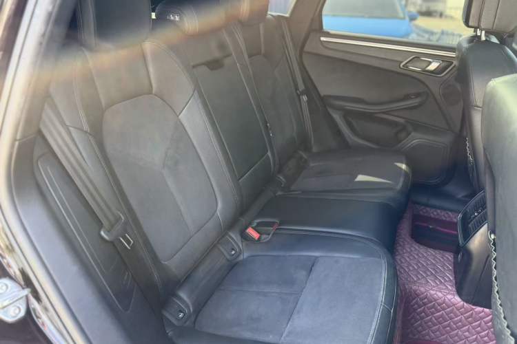 Used Porsche Macan 2018 Macan 2.0T Interior 6