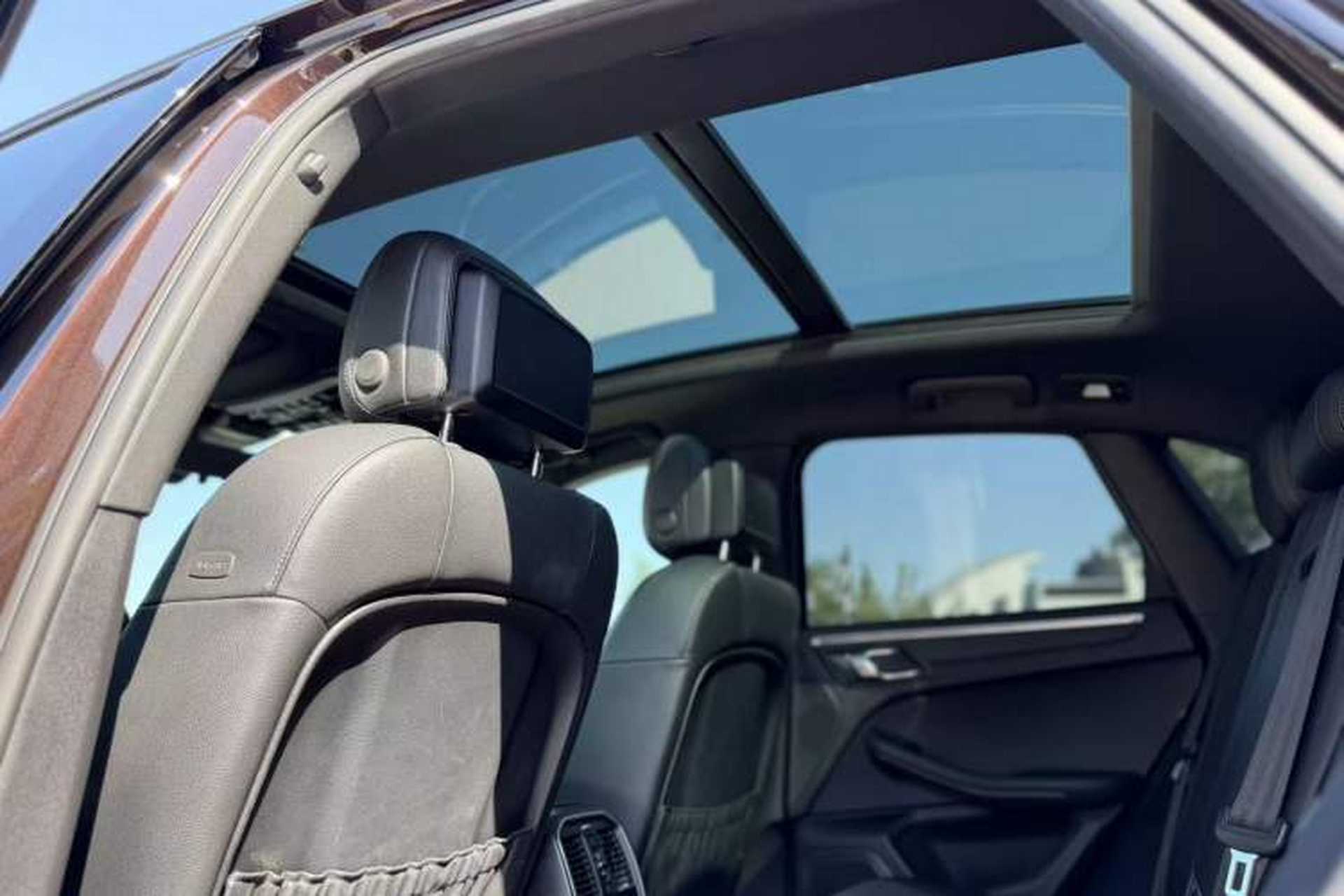 Used Porsche Macan 2018 Macan 2.0T Interior 7