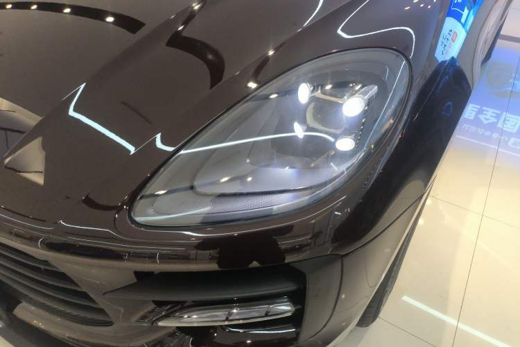 Used Porsche Macan 2018 Macan 2.0T Left Front Headlight